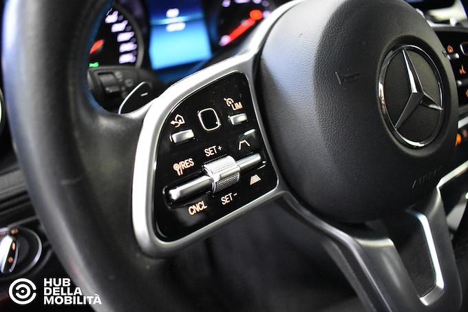 MERCEDES-BENZ GLC 220 d 4Matic Sport